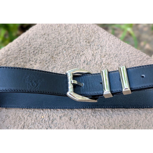 GIANNI VERSACE 90\'s Silver Buckle MEDUSA Belt Black Leather Size 27 28 29 30 31\